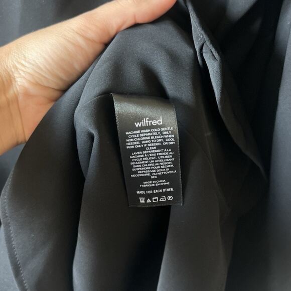 Wilfred Aritzia 4 Black Puff Sleeve Mini Dress Sweetheart Neck Coquette - Picture 7 of 9